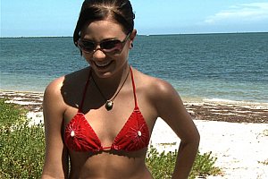 whitebigtitbusty